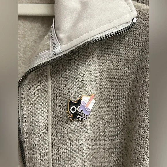 3/$15 Cute Boba Tea Cat Pin Brooch - Picture 2 of 5